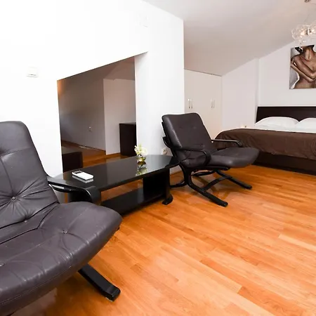 Marin Apartament *
